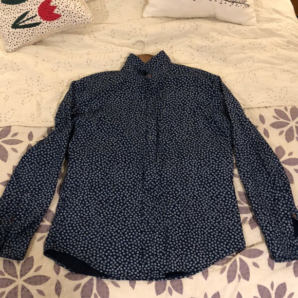 Old Navy Slim Fit Dress Shirt - Picture 1 of 5